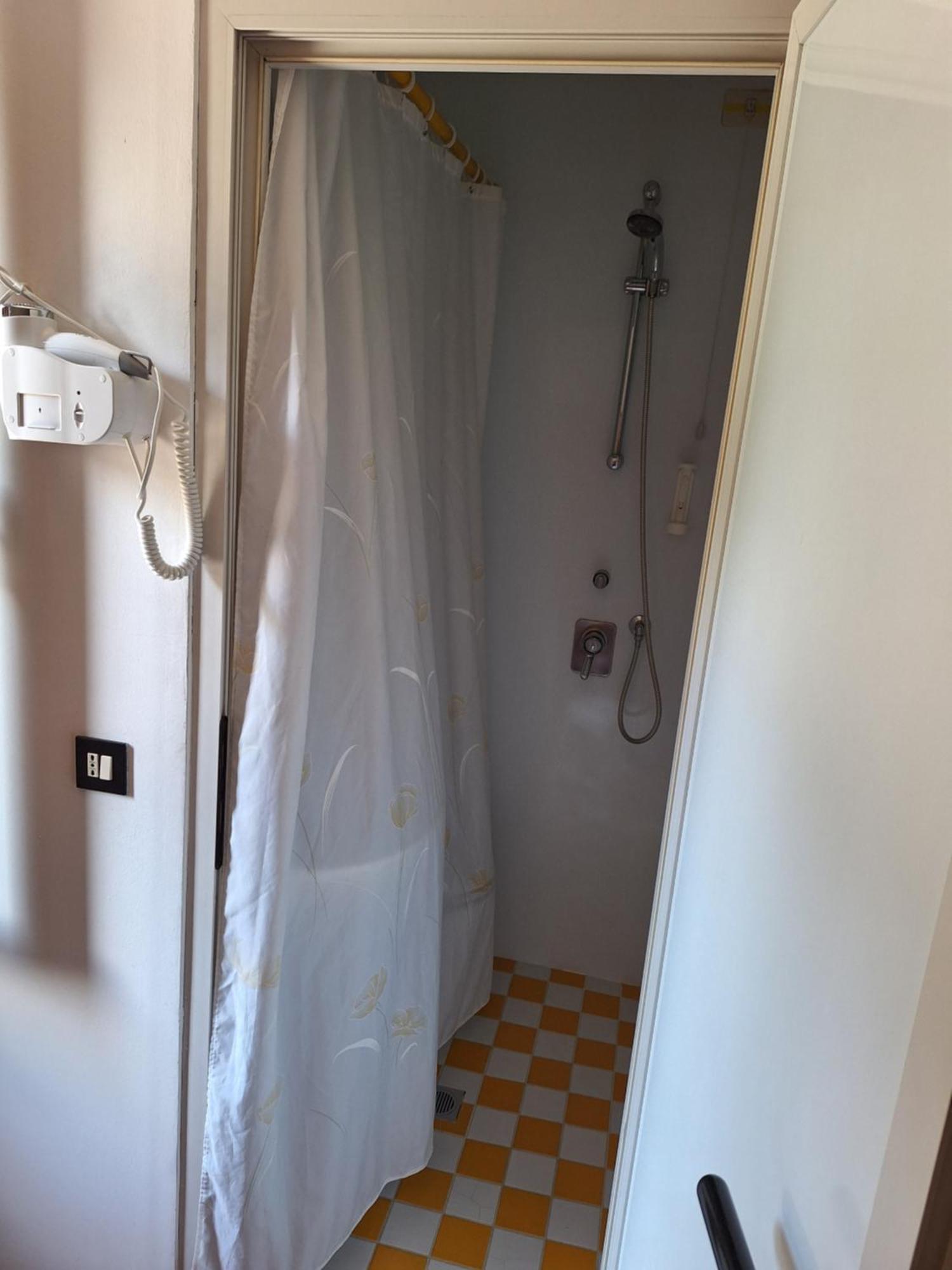 Albergo Ristorante Valsugana Primolano Экстерьер фото